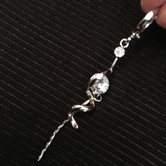 UNIQUELY BEAUTIFUL CUBIC ZIRCONIA EARRINGS 1 left - Picture 3 of 9